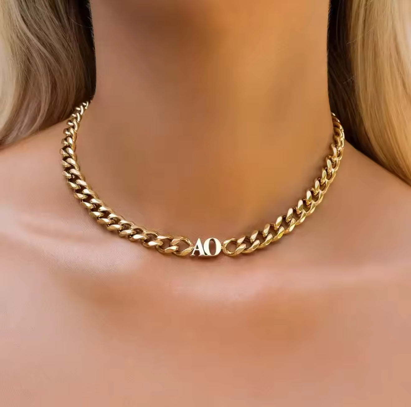 Cuban initial chain