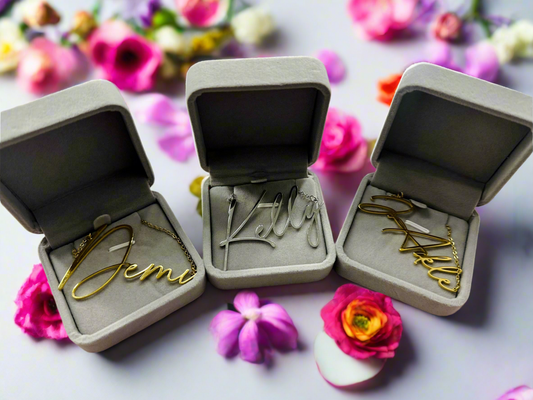 Cursive name necklace