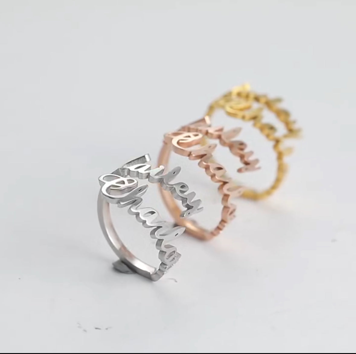 Double name ring