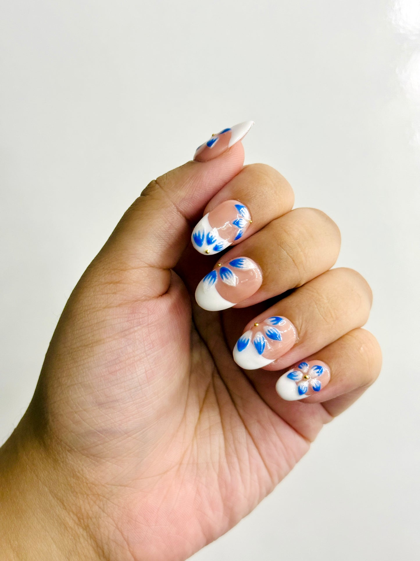 Blue hibiscus handmade press ons