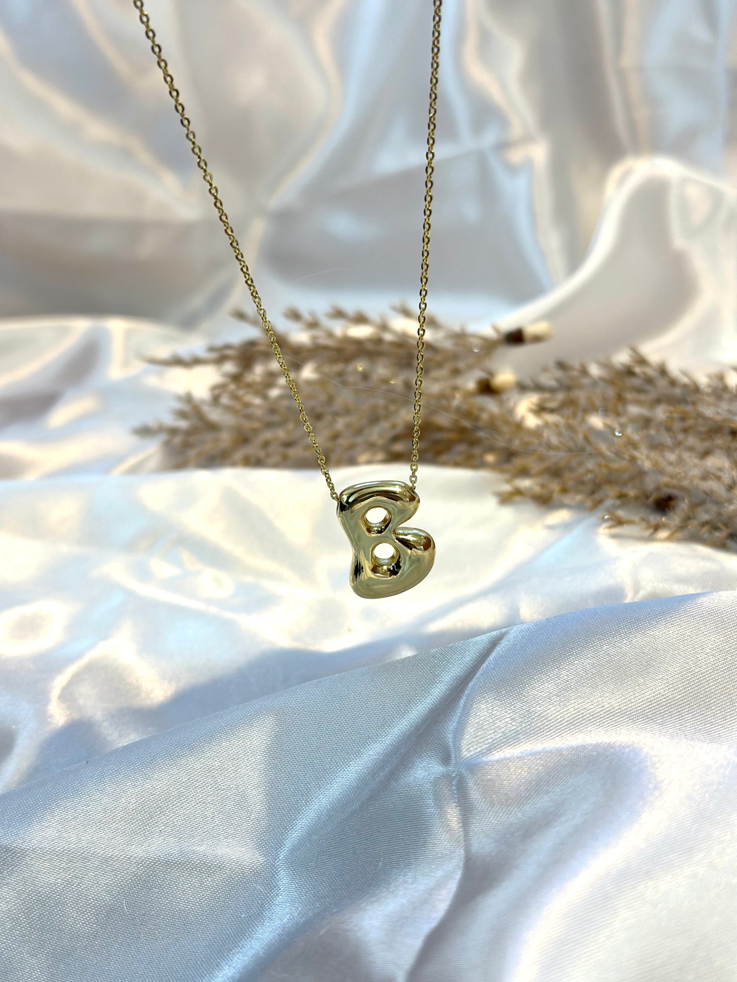 Groovy initial necklace